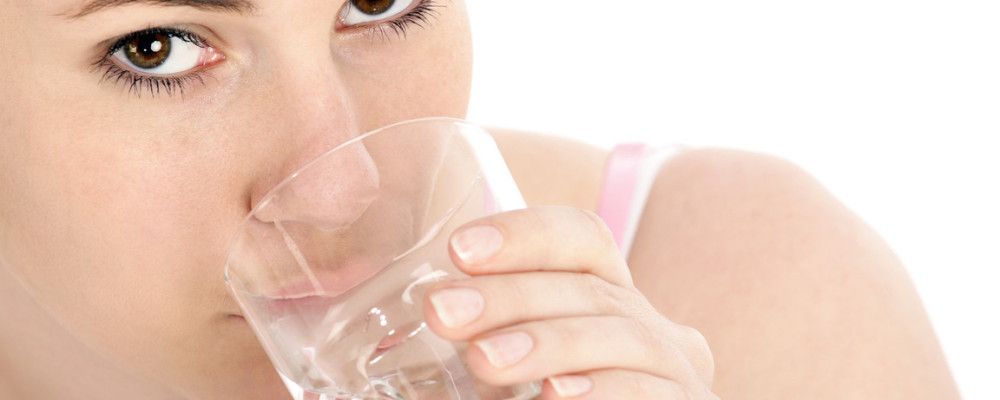 Vuoi dimagrire? Bevi acqua