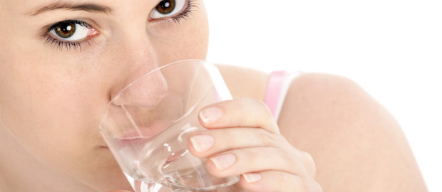 Vuoi dimagrire? Bevi acqua